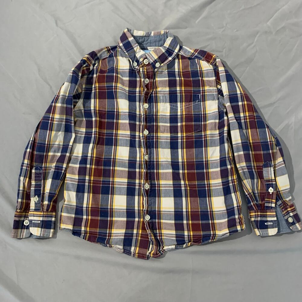 JK Authentic boys’ long-sleeve plaid button-down shirt, size 5.